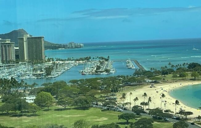 Furnished 2-bedroom with Amazing Ocean View