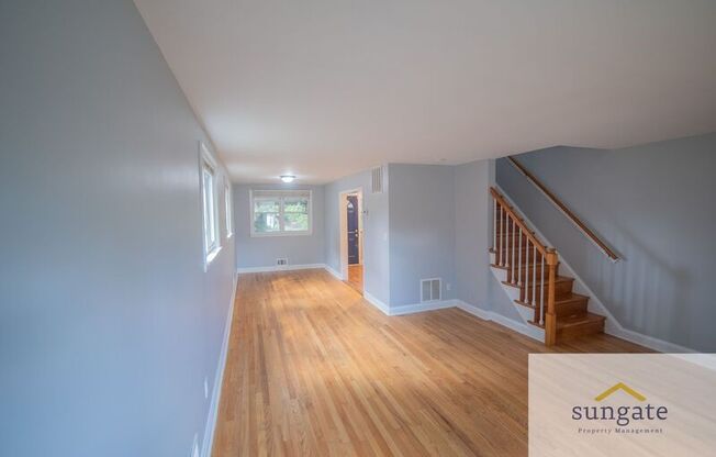 1328 DEANWOOD RD