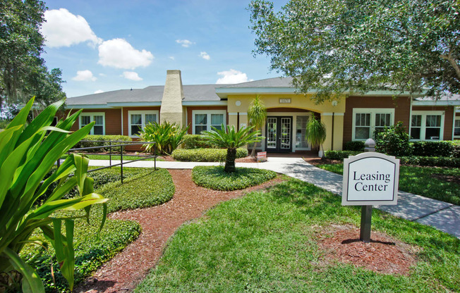 Grande Court Apartments at Boggy Creek