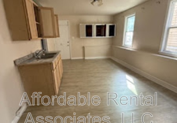 2360 S 16 ST