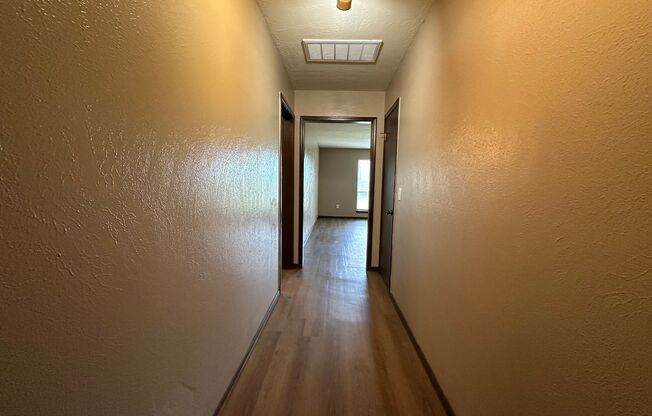 2 Bed 2 Bath duplex on 10th and Council