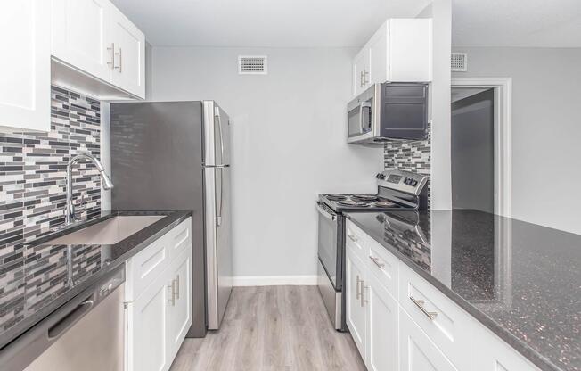 1 bed, 1 bath, 720 sqft, $1,249