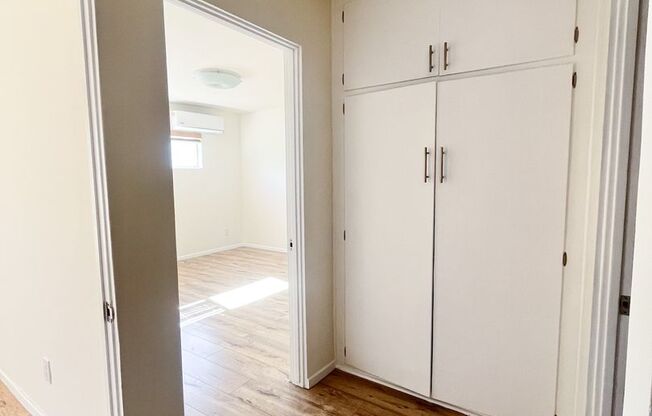 2 beds, 1 bath, $2,695, Unit 3