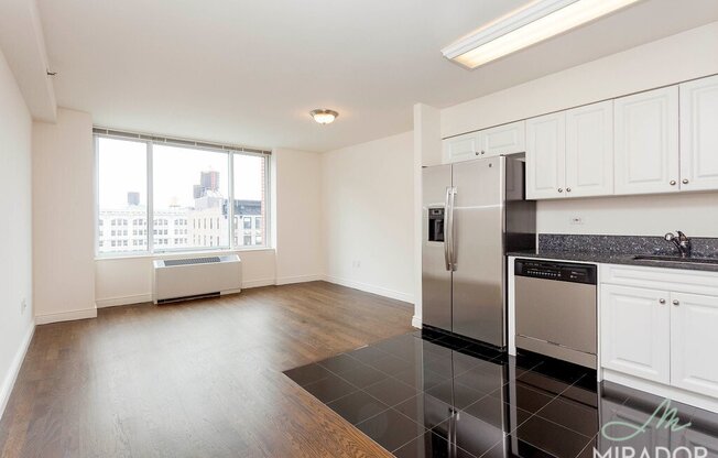 Studio, 1 bath, $4,300, Unit 1207