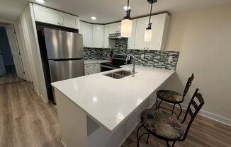 Charmingly Vintage 3bedroom with Garage Parking