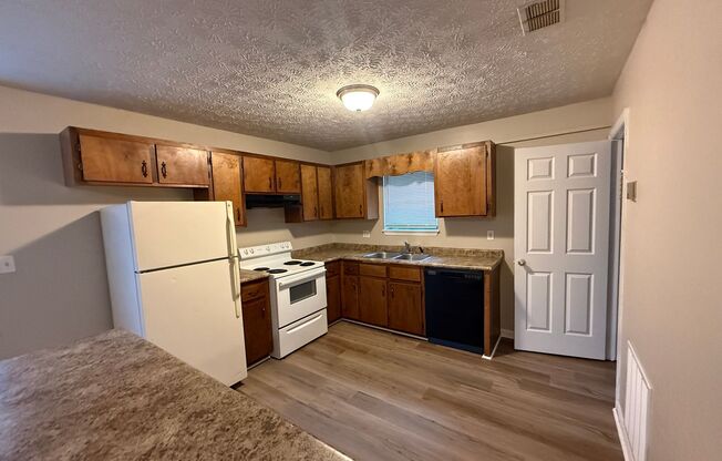 204/206 Michele Dr