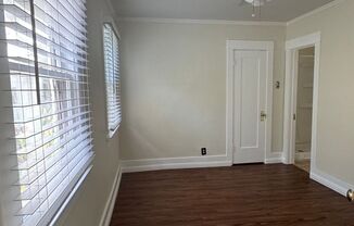 1 bed, 1 bath, 525 sqft, $1,750, Unit 06