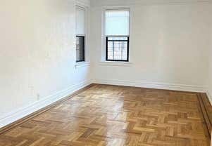 2 beds, 1 bath, $2,995, Unit 4