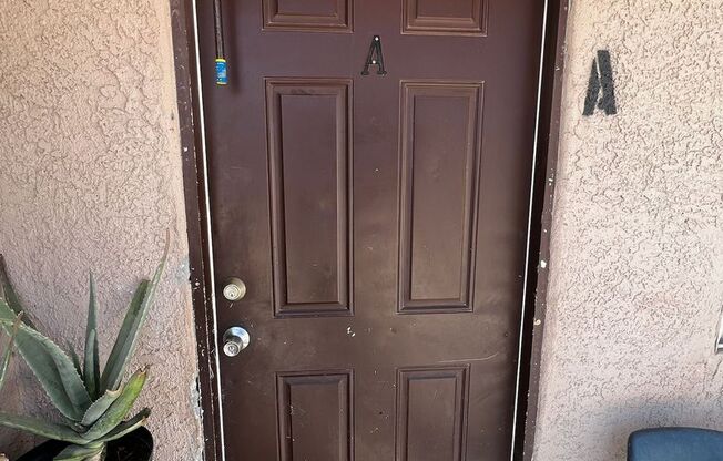 5662 E. Lake Mead Blvd. (DL)