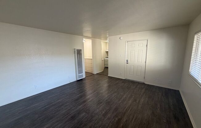 Studio, 1 bath, 400 sqft, $1,910, Unit 4911B
