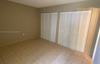 9441 SW 4 ST