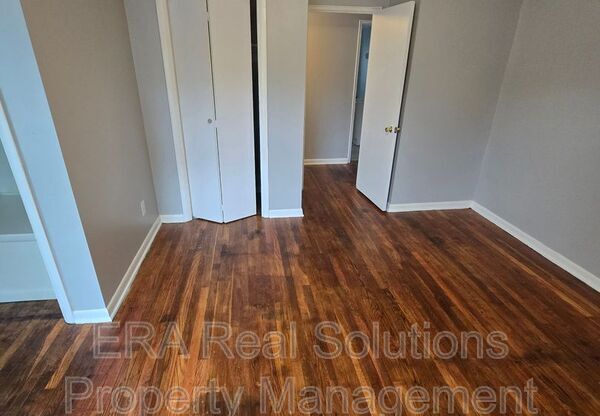 112 N TERRACE AVE