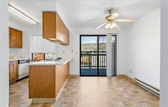 2 beds, 1.5 baths, 960 sqft, $1,650, Unit 3