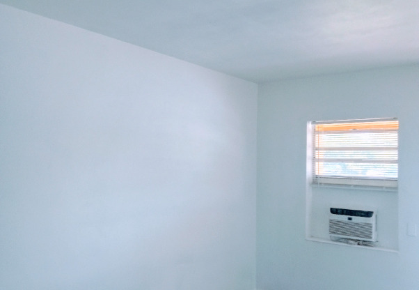 131 NW 14 AVE