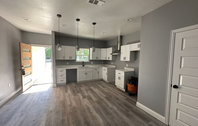 HALF OFF FIRST MONTH'S RENT! Brand new 3 Bed 2 Bath Home in Dallas! (Pleasant Grove)