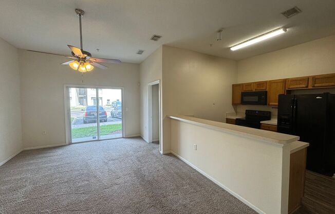Move In Special! 1/2 Off 1st Months Rent Timber Run Downstairs Condo!