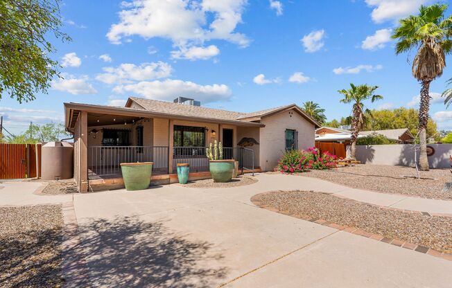 Gorgeous home near UA