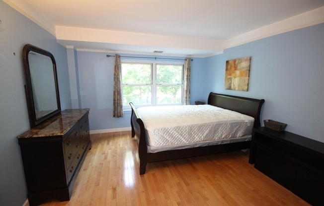 1 bed, 1.5 baths, 721 sqft, $2,200, Unit 222