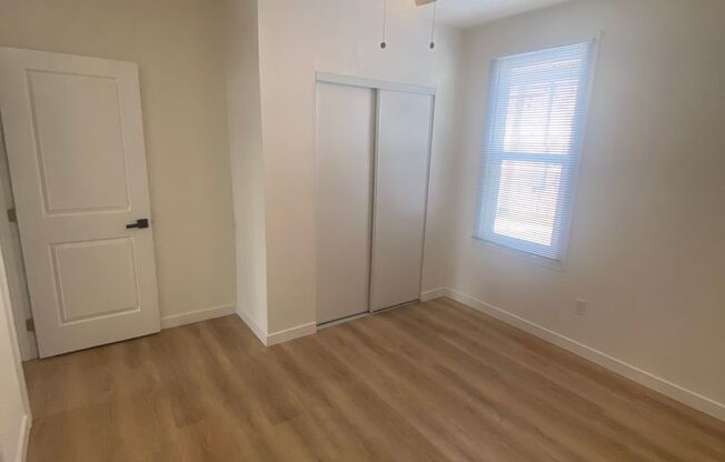 2 beds, 1 bath, $1,150, Unit 248 Broad St - #1