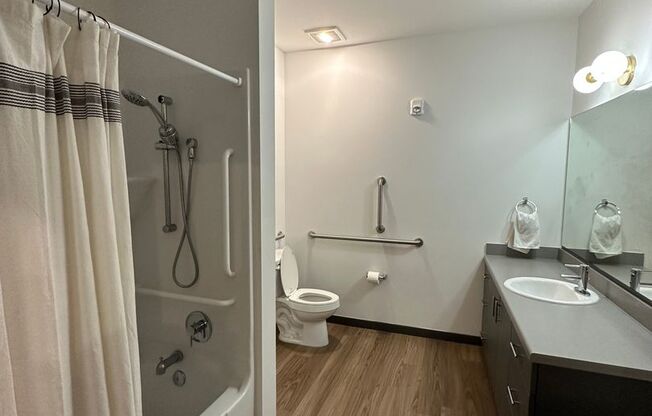 Studio, 1 bath, 640 sqft, $1,150, Unit 124- ADA