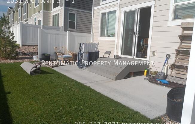 3 beds, 2.5 baths, 1,900 sqft, $2,129