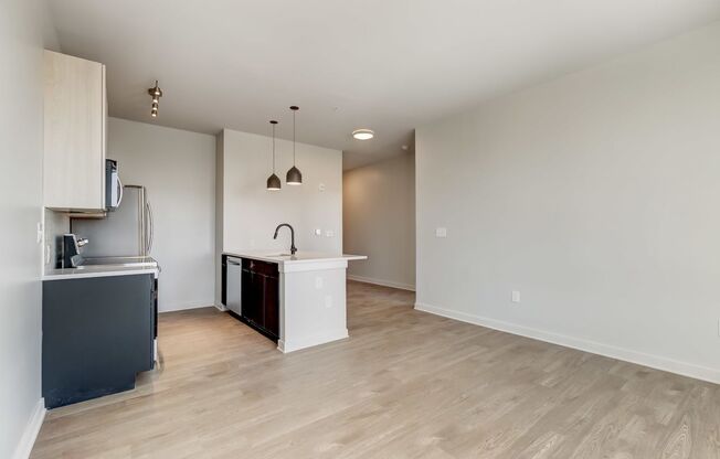 2 beds, 1 bath, 775 sqft, $1,865, Unit 506