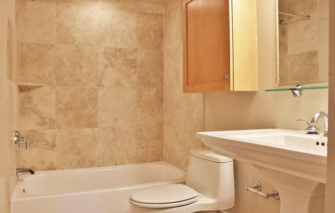 1 bed, 1 bath, 520 sqft, $2,450, Unit 110