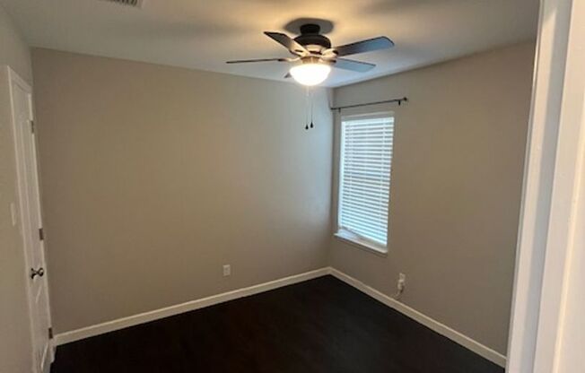 3 beds, 2 baths, $1,695