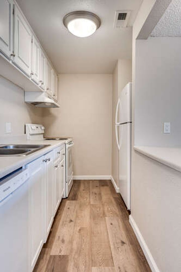 Evergreen Apartments