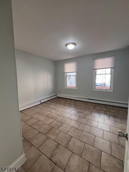 527 38 ST