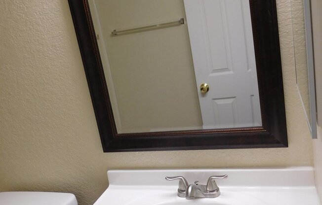 2 beds, 1 bath, 790 sqft, $1,495, Unit 03