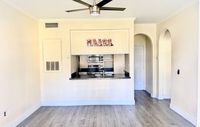 1 bed, 1 bath, $1,675, Unit Unit 378