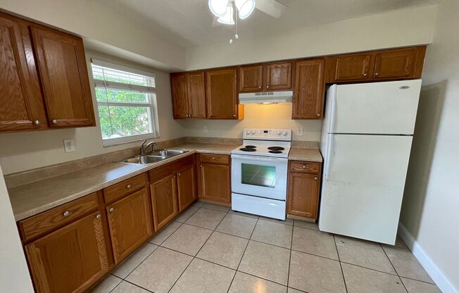 ANNUAL RENTAL - POINCIANA-1 BED/1 BATH