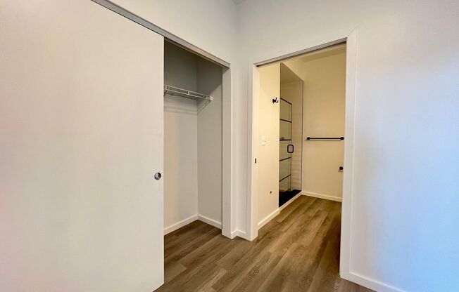 1 bed, 1 bath, 620 sqft, $1,580, Unit 409