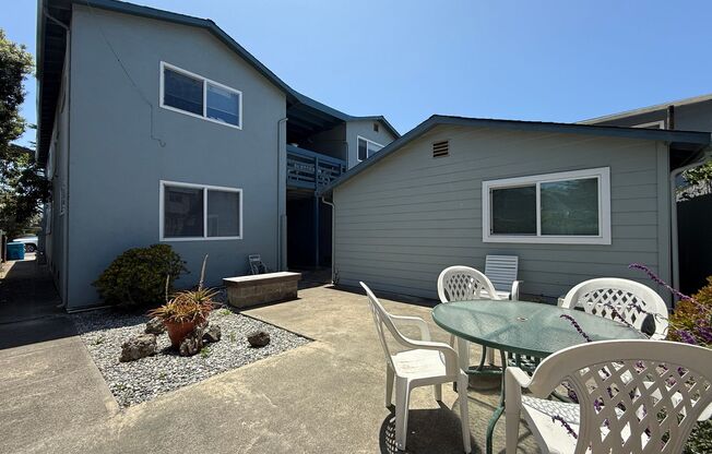 107 CLARENDON RD.
