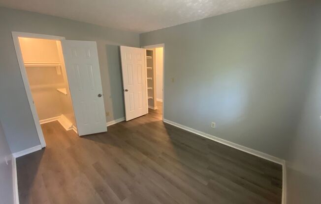 2 beds, 1 bath, 765 sqft, $880, Unit 2848