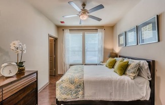 Lakewood Flats Apartments