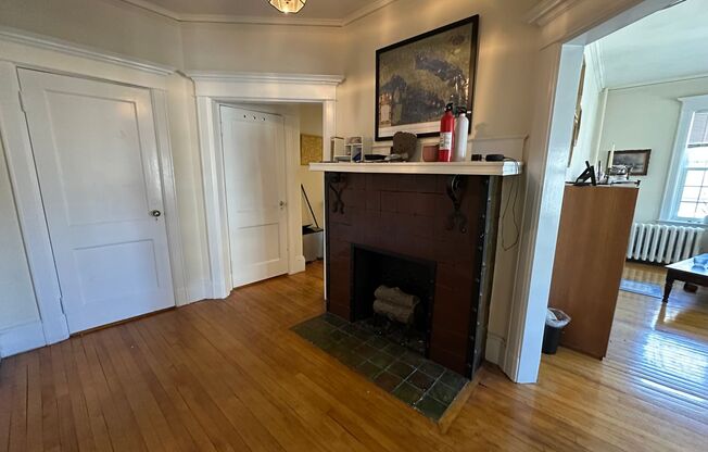 1277 Commonwealth Ave
