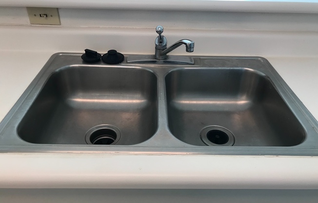 1 bed, 1 bath, $1,950