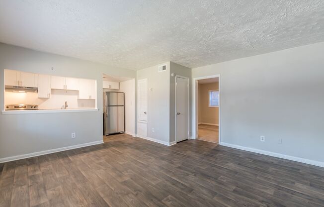 1 bed, 1 bath, 650 sqft, $1,126, Unit 3535-J15