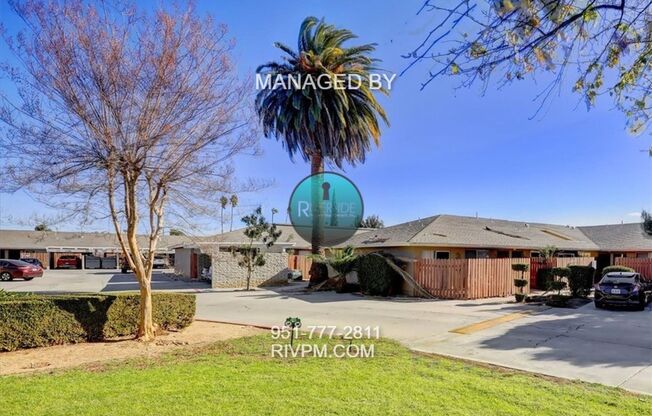 CHARMING 2-BEDROOM CONDO FOR RENT IN RIVERSIDE!! AVAILABLE NOW!! TRASH PAID FOR!!