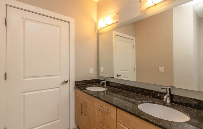 2 beds, 2 baths, 1,126 sqft, $1,763