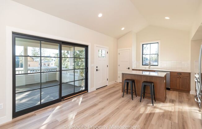 Brand New 1 Bedroom in Discovery West Neighborhood!