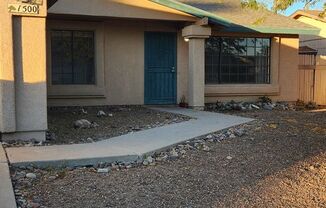 Must See 3 bedroom home!  Midvale Park-Ceramic tile- A/C!-Fenced Yard