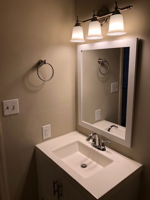 Newly Renovated Home on 2 Acres!