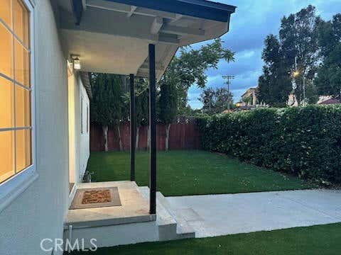 3 beds, 2 baths, 1,517 sqft, $4,400