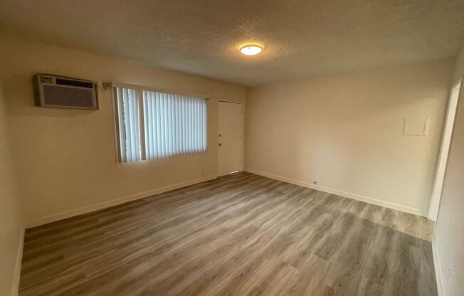 Studio, 1 bath, 500 sqft, $1,595, Unit 5