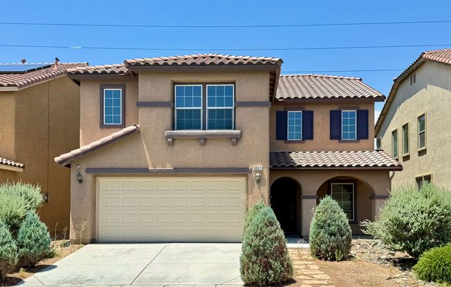 5517 Roans Prairie St - 2 Story Home / 4 Bed, 2.5 Bath - Gated Community
