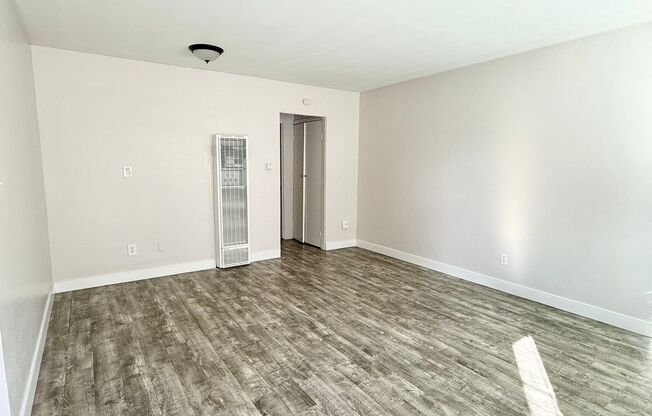 1 bed, 1 bath, 650 sqft, $1,895, Unit Unit B