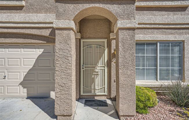 Beautiful 4 Bedroom Home In Gated Community with Great Amenities